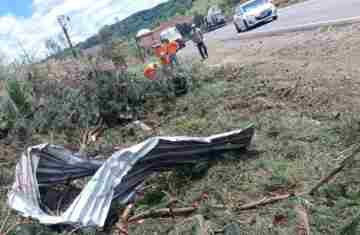  DER já restabeleceu a trafegabilidade das rodovias do Paraná após tornados
